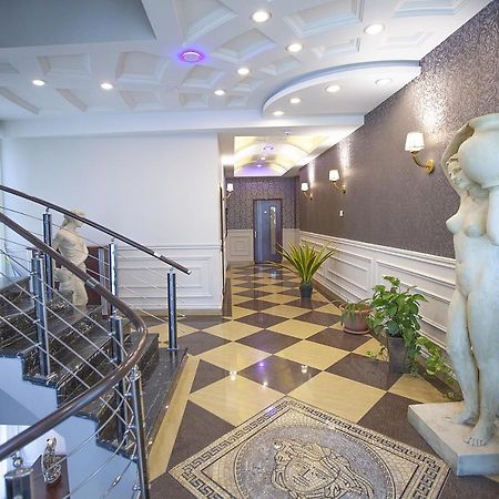 Golden Seconds Hotel Erywań Zewnętrze zdjęcie