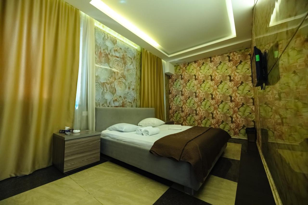 Golden Seconds Hotel Erywań Zewnętrze zdjęcie