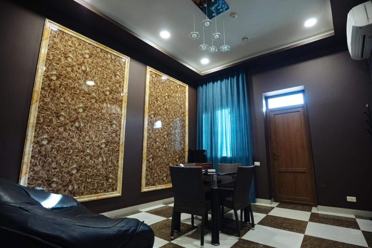 Golden Seconds Hotel Erywań Zewnętrze zdjęcie