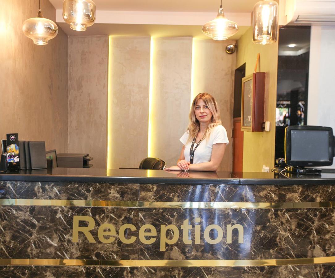 Golden Seconds Hotel Erywań Zewnętrze zdjęcie