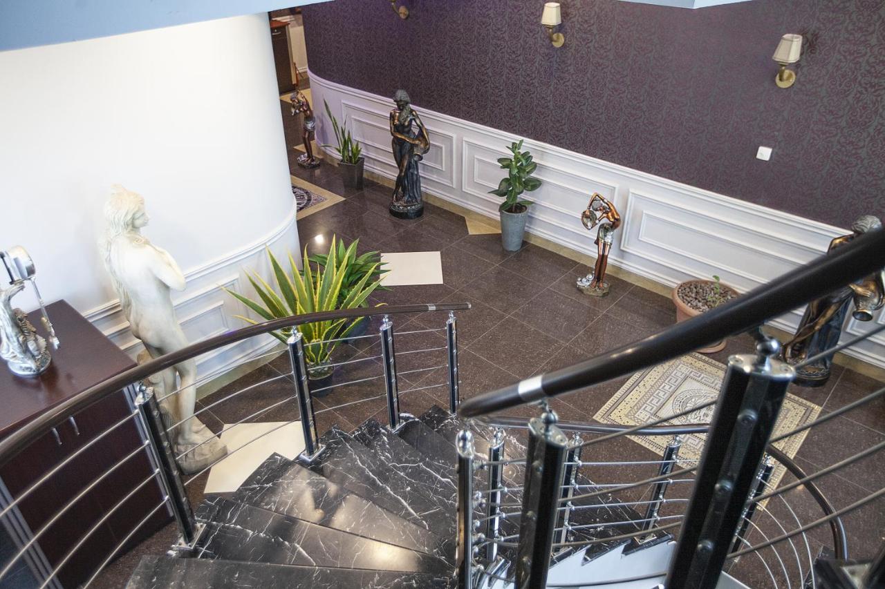 Golden Seconds Hotel Erywań Zewnętrze zdjęcie